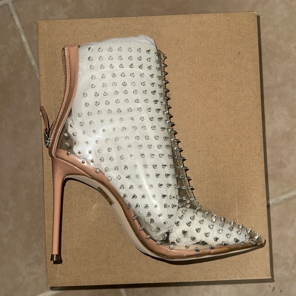 Steve Madden Via S Clear Pump Booies - Picture 2 of 4